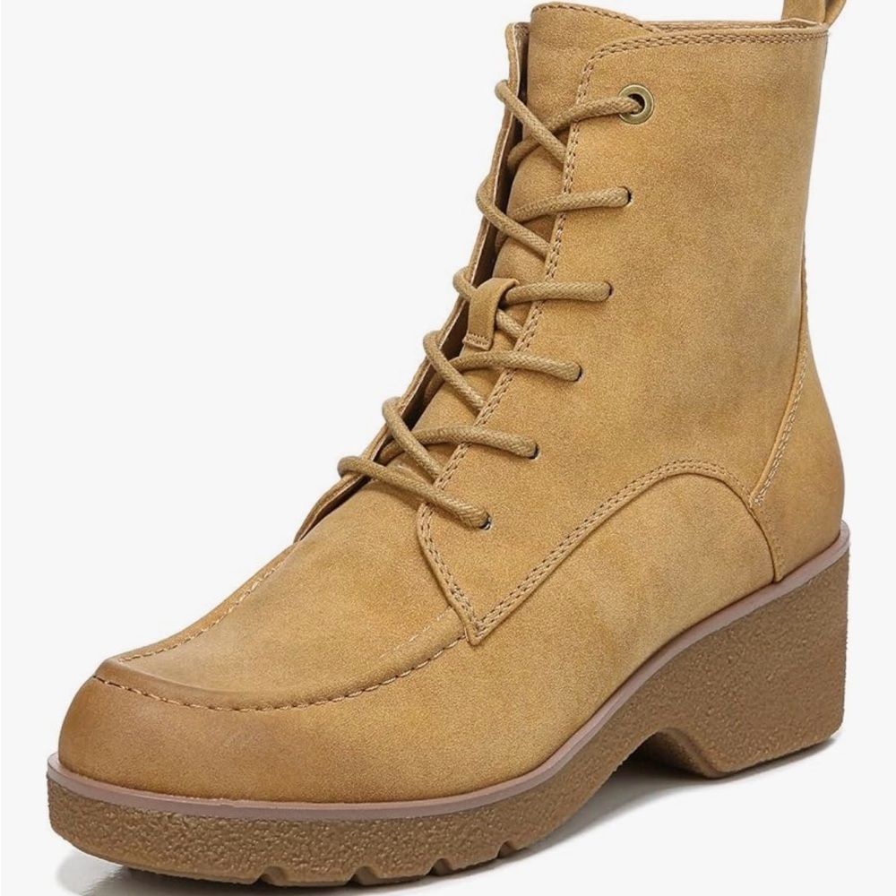 Naturalizer Camel Ankle Booties